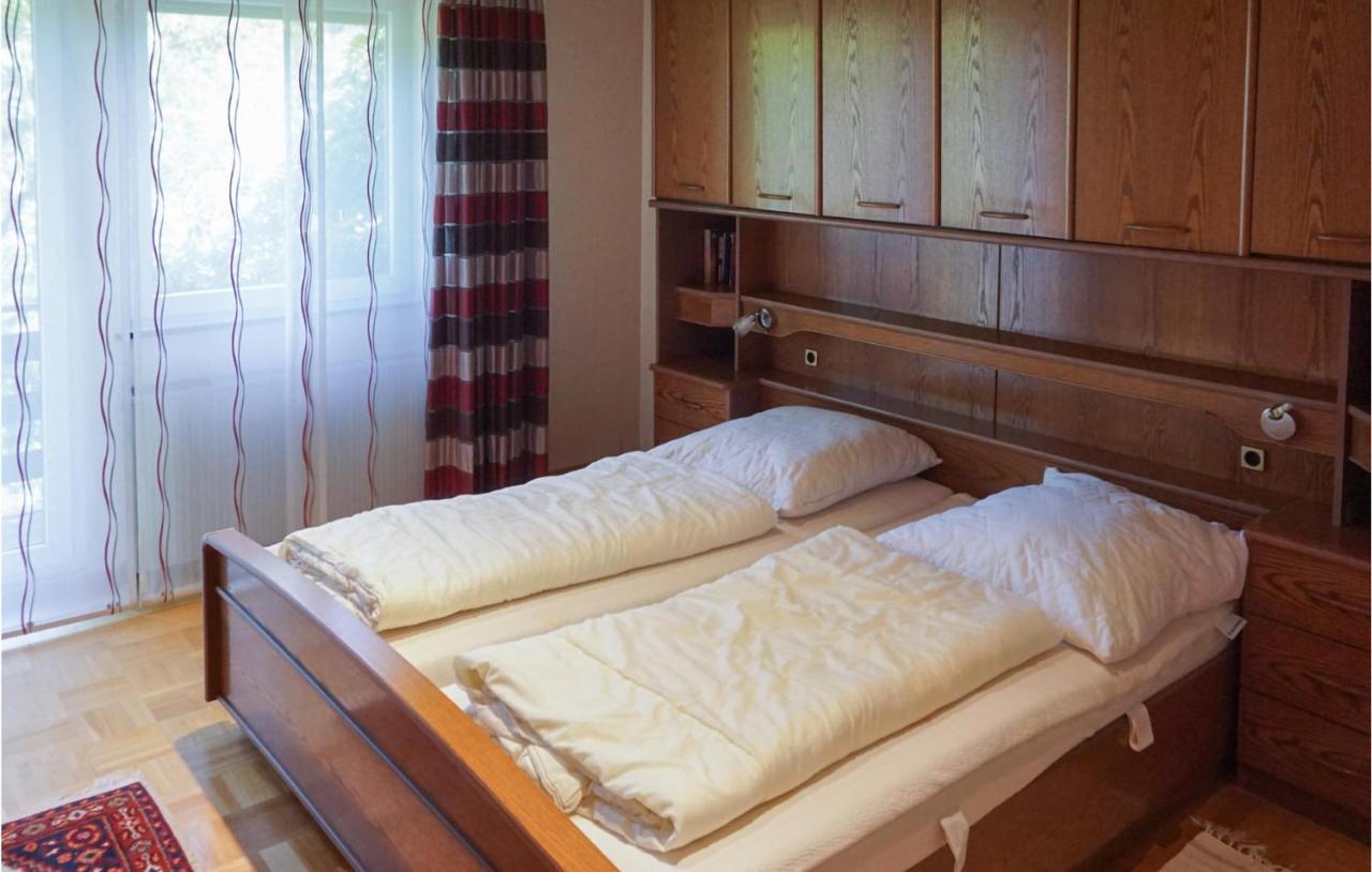 Cozy Apartment In Hinterweidenthal With Sauna Екстер'єр фото