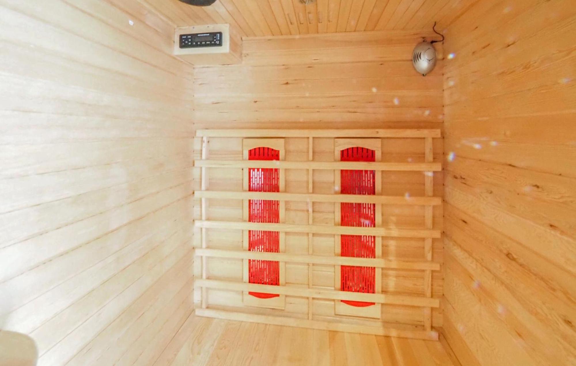 Cozy Apartment In Hinterweidenthal With Sauna Екстер'єр фото